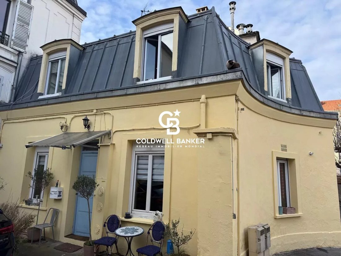 House in Montrouge, Ile-de-France, France 1 - 17154070