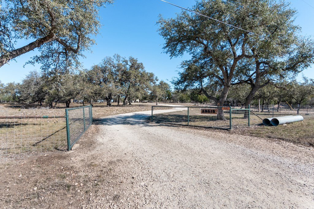 House in Uvalde, Texas, United States 5 - 17173824