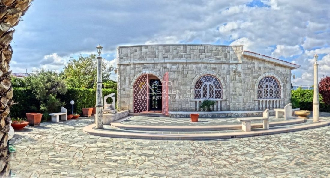 Villa in Historic Center, Monopoli, Italy 1 - 17161235