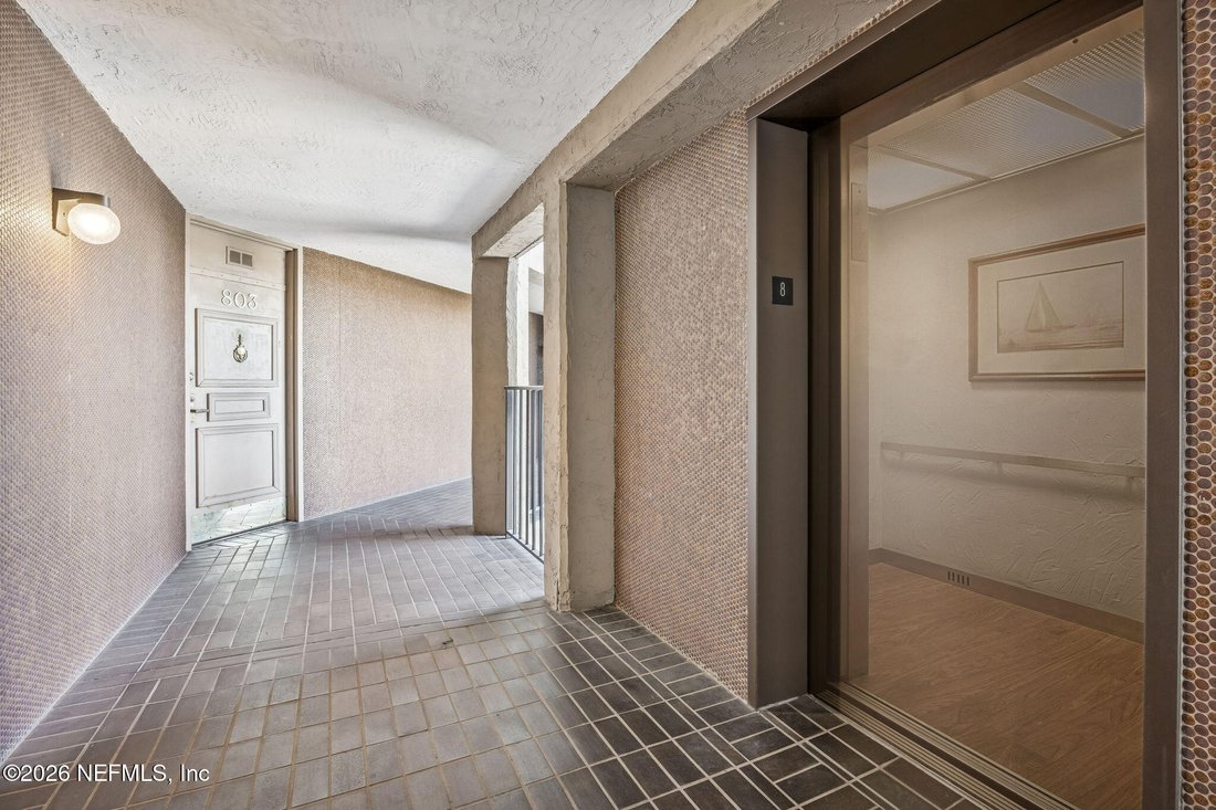 Condo in Jacksonville, Florida, United States 4 - 17165469