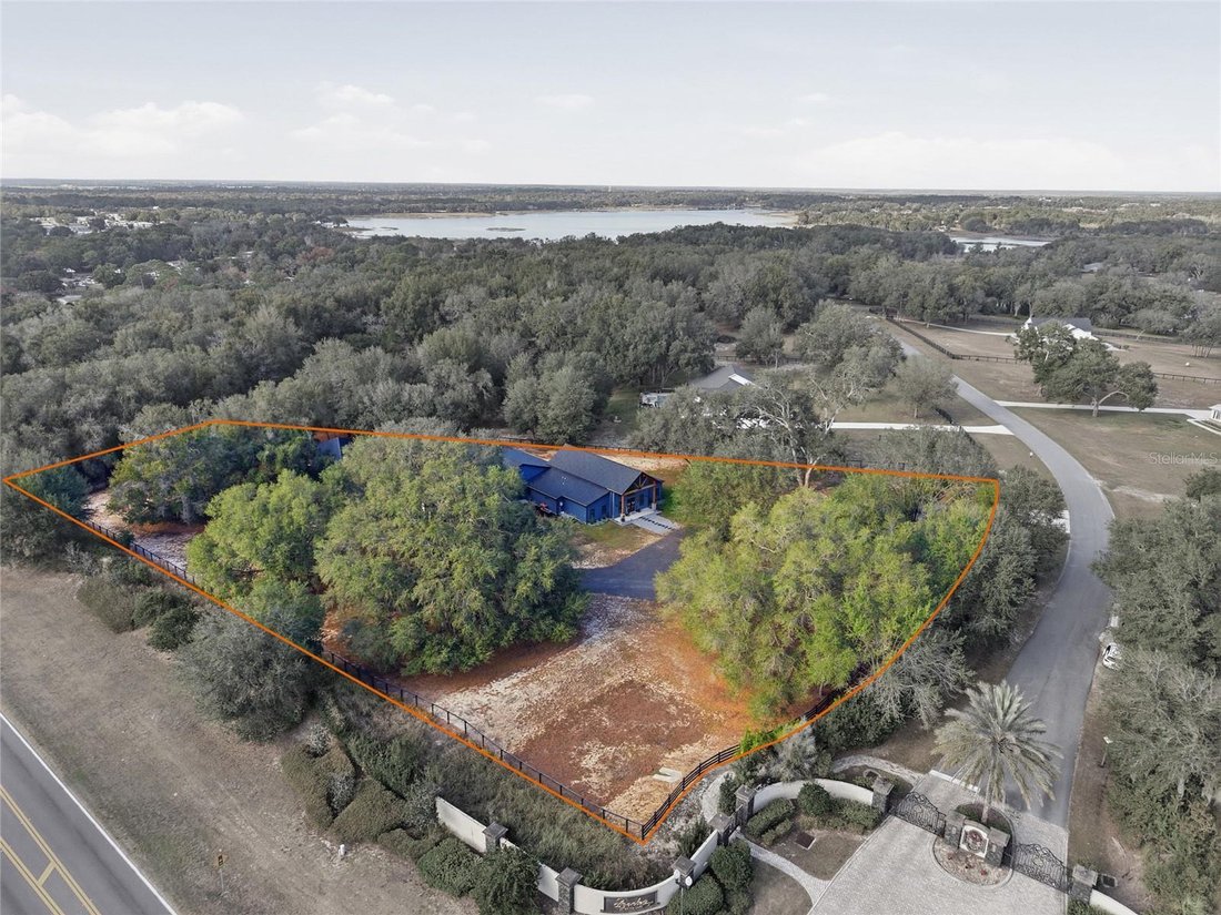 House in Ocala, Florida, United States 3 - 17186685