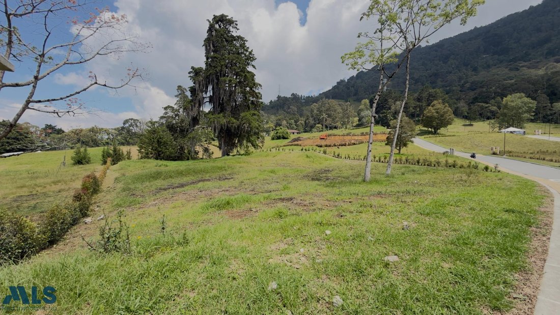 Land in Envigado, Antioquia, Colombia 2 - 17154757