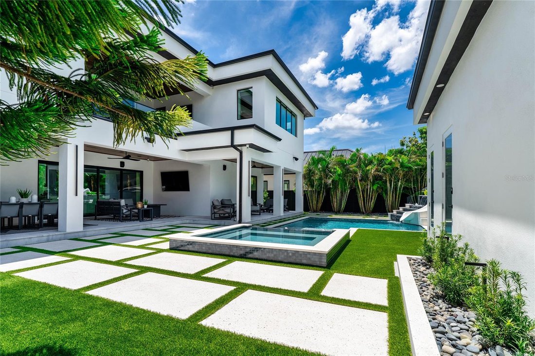 House in Tampa, Florida, United States 5 - 17181776