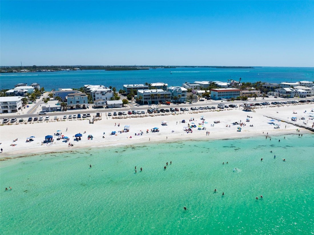Condo in Bradenton Beach, Florida, United States 2 - 17186391