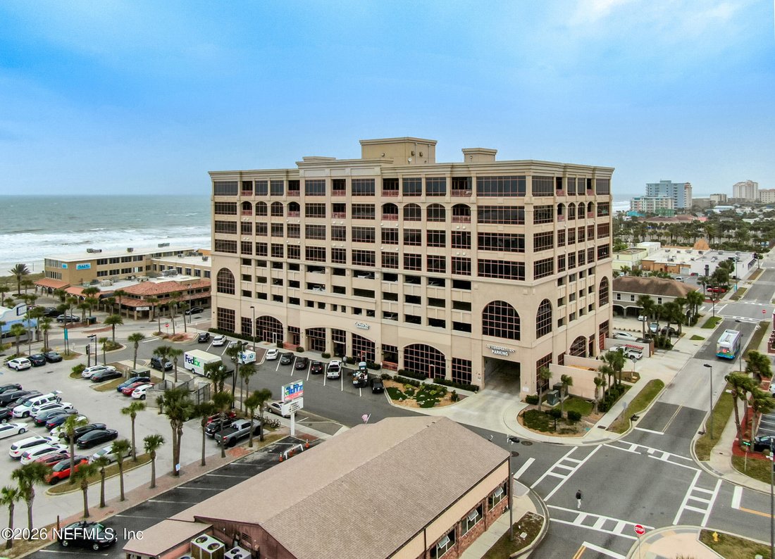 Condo in Jacksonville Beach, Florida, United States 2 - 17154222