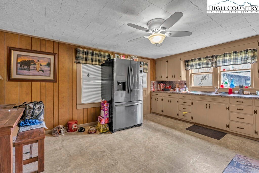 House in Zionville, North Carolina, United States 3 - 17173984