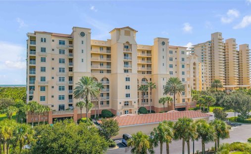 Condo in New Smyrna Beach, Florida, United States 1