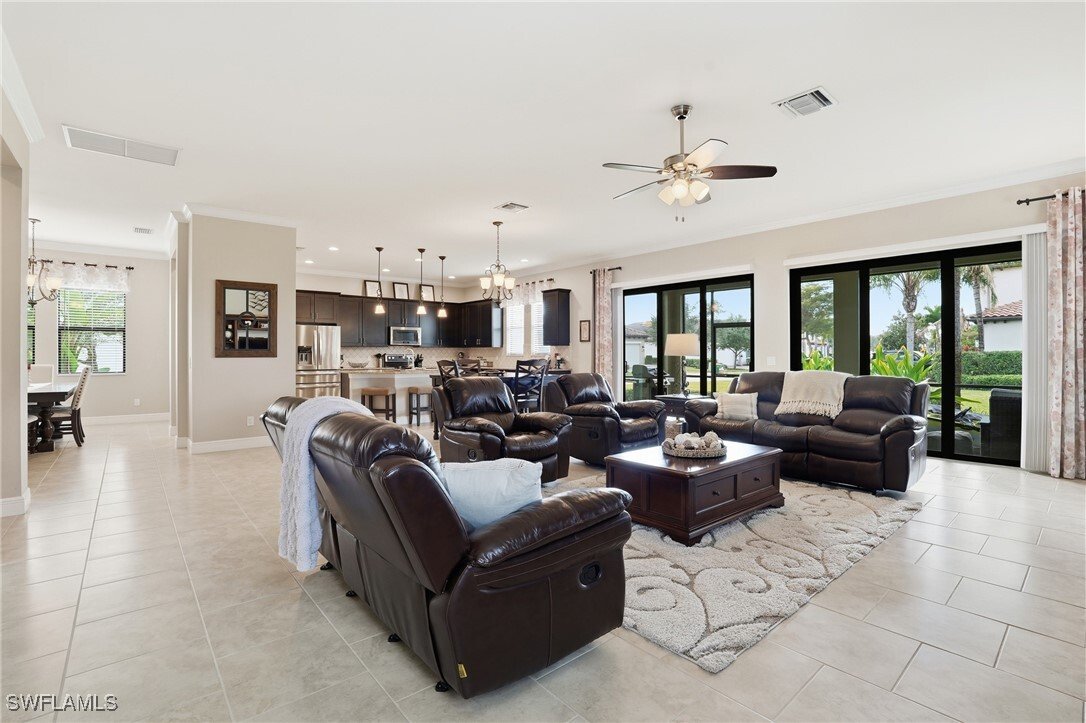 House in Naples, Florida, United States 4 - 17173395