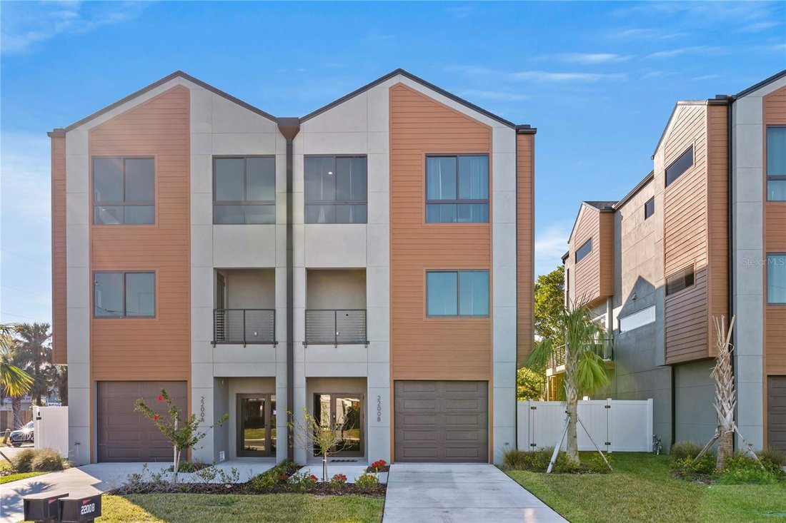 Townhouse in Indian Shores, Florida, United States 1 - 17180109