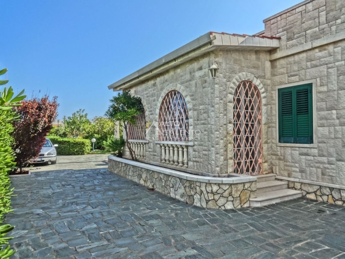 Villa in Historic Center, Monopoli, Italy 3 - 17161235