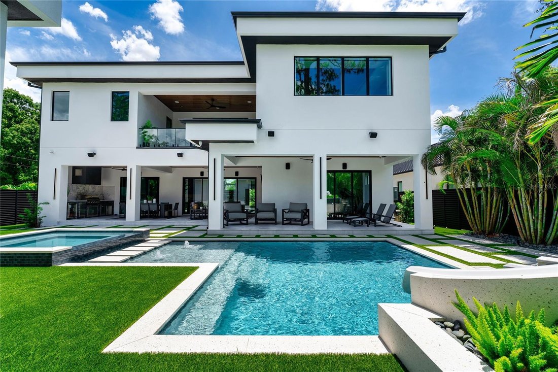 House in Tampa, Florida, United States 4 - 17181776