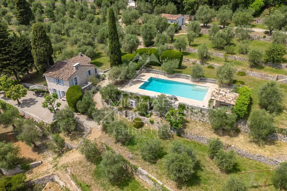 House in Cabris, Provence-Alpes-Côte d'Azur, France 4 - 16819668