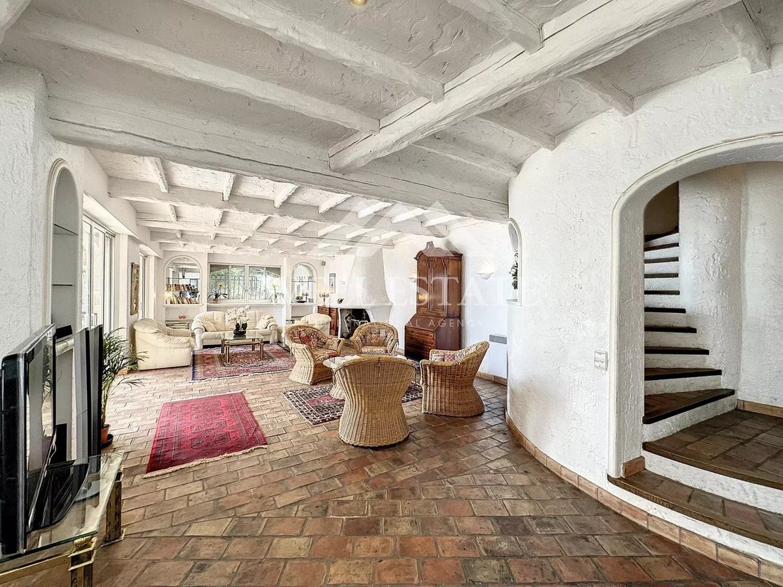 Villa in Brusquet-Retenaou-Devens, Vallauris, France 4 - 12579731