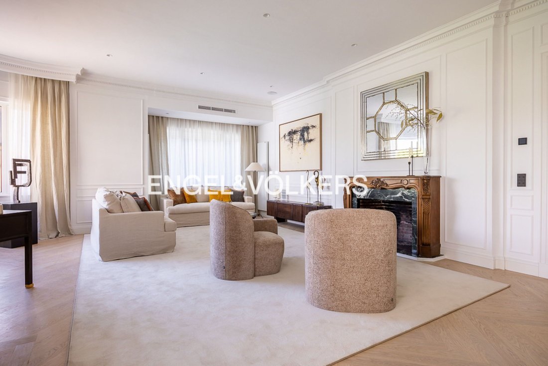 Apartment in Chamberi, Madrid, Spain 1 - 17181480