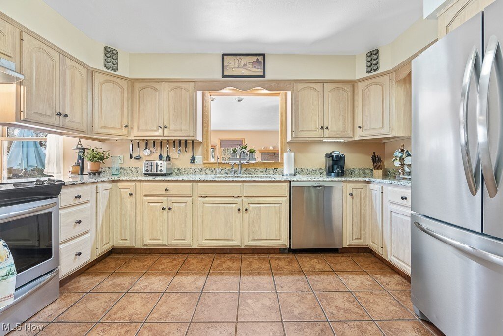 House in Alliance, Ohio, United States 3 - 17175068