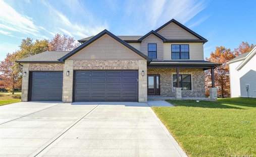 House in Edwardsville, Illinois, United States 1