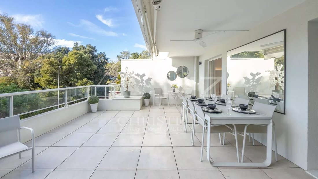 Apartment in La Source, Cannes, France 4 - 17154963