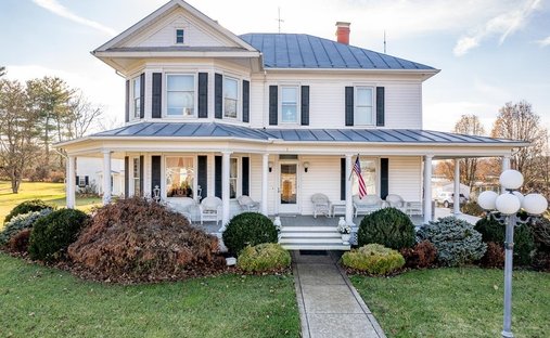 House in Weyers Cave, Virginia, United States 1