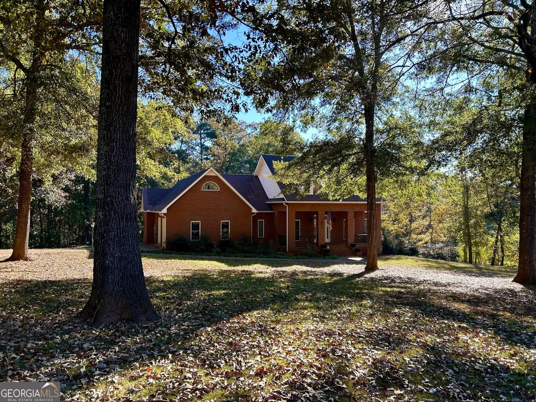 House in Elberton, Georgia, United States 3 - 17158068