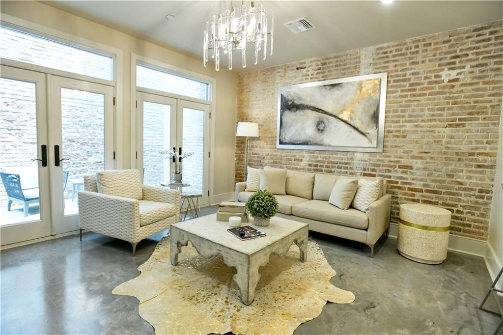 Condo in New Orleans, Louisiana, United States 2 - 17171775