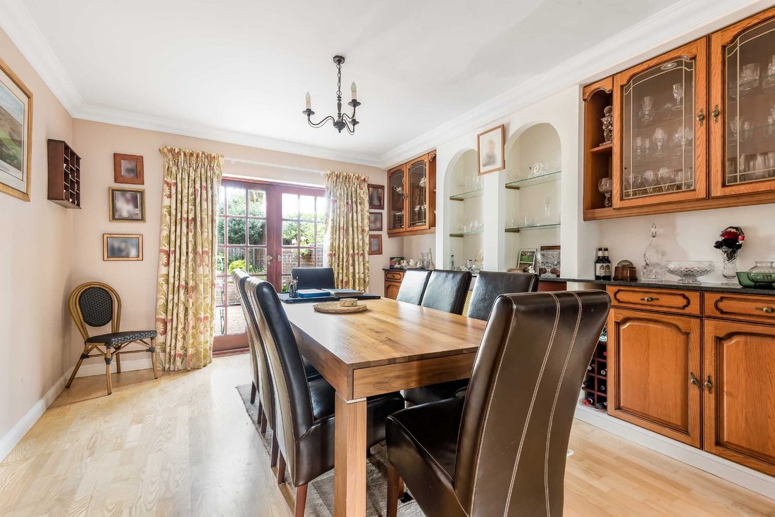 House in Barnet, England 3 - 17160514