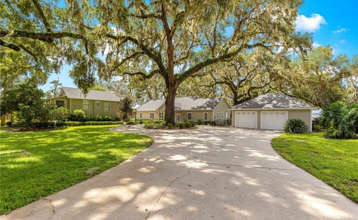 House in Ocklawaha, Florida, United States 1