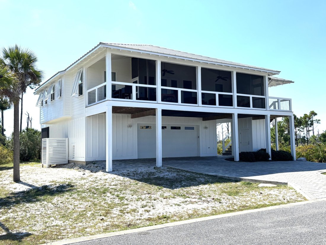 House in Port St. Joe, Florida, United States 2 - 17166271