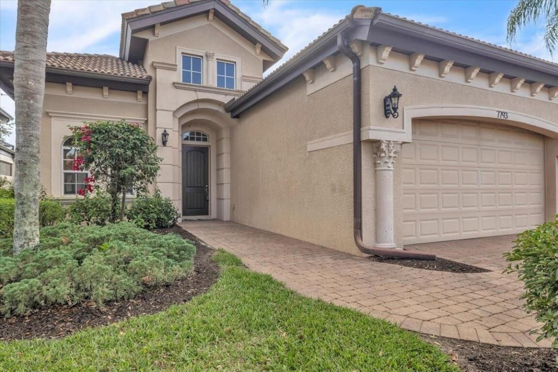 House in Naples, Florida, United States 4 - 17176582