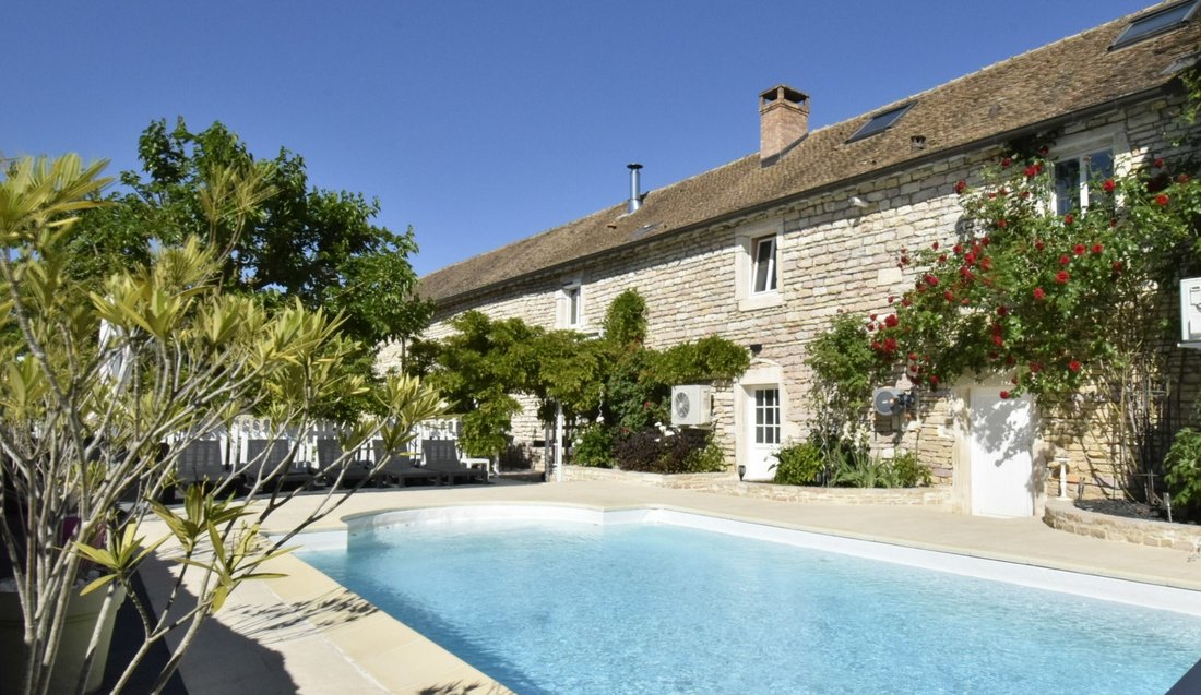 House in Chalon-sur-Saone, Bourgogne – Franche-Comté, France 1 - 17155340