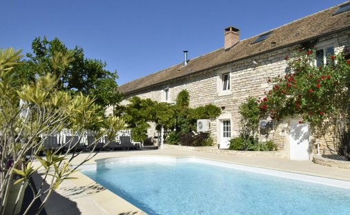 House in Chalon-sur-Saone, Bourgogne – Franche-Comté, France 1