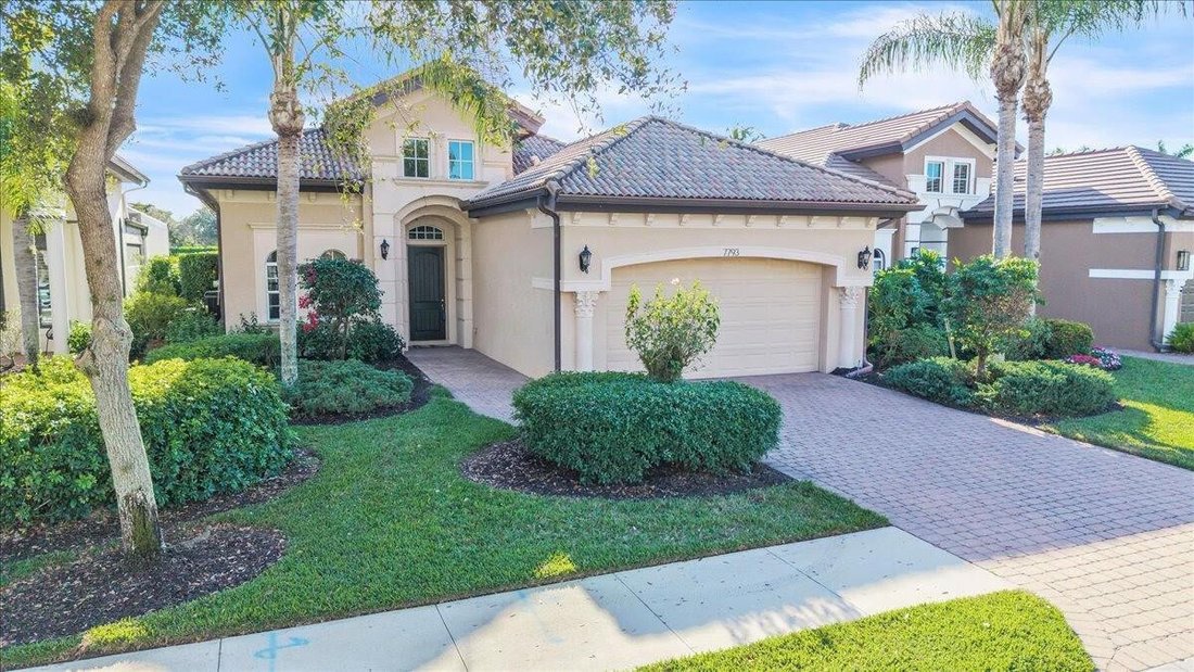 House in Naples, Florida, United States 1 - 17176582