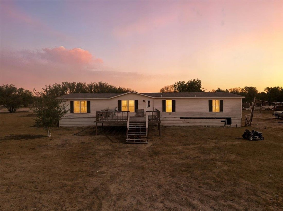 House in Kyle, Texas, United States 5 - 17188235