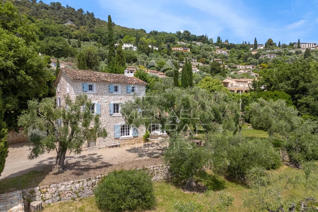 House in Cabris, Provence-Alpes-Côte d'Azur, France 2 - 16819668