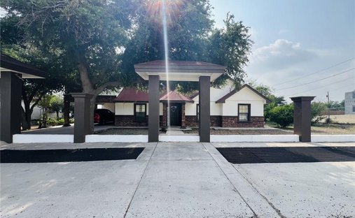 House in Rio Grande City, Texas, United States 1