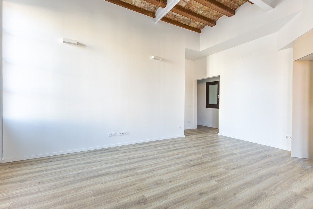 Apartment in Eixample, Barcelona, Spain 5 - 17176135