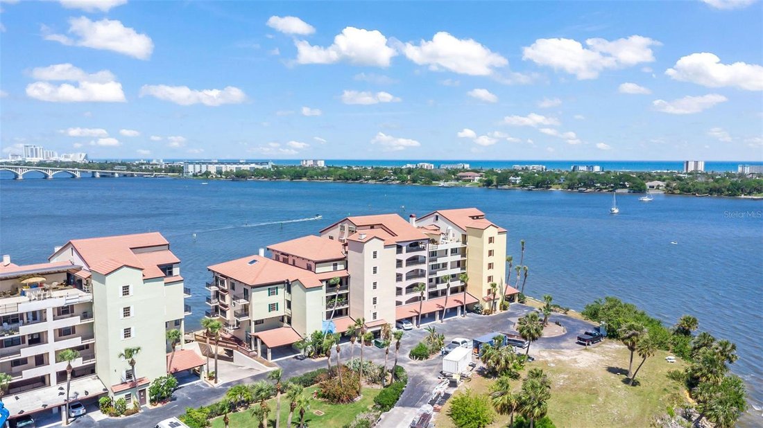 Condo in Daytona Beach, Florida, United States 2 - 17186239