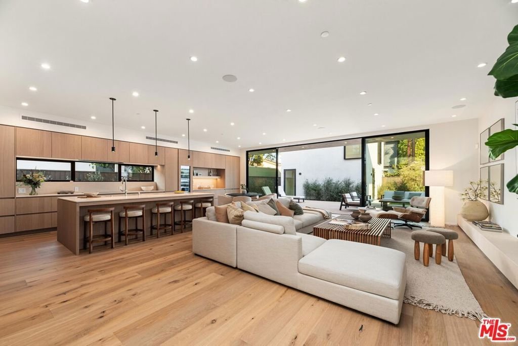 House in Los Angeles, California, United States 3 - 17170325