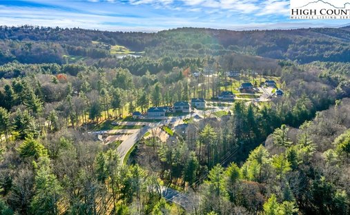 House in Glade Valley, North Carolina, United States 1
