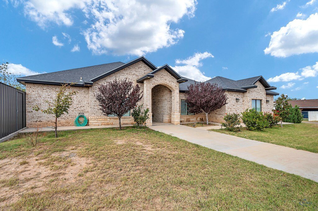 House in Midland, Texas, United States 3 - 17163381