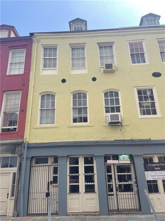 New Orleans, Louisiana, United States 2 - 17171714