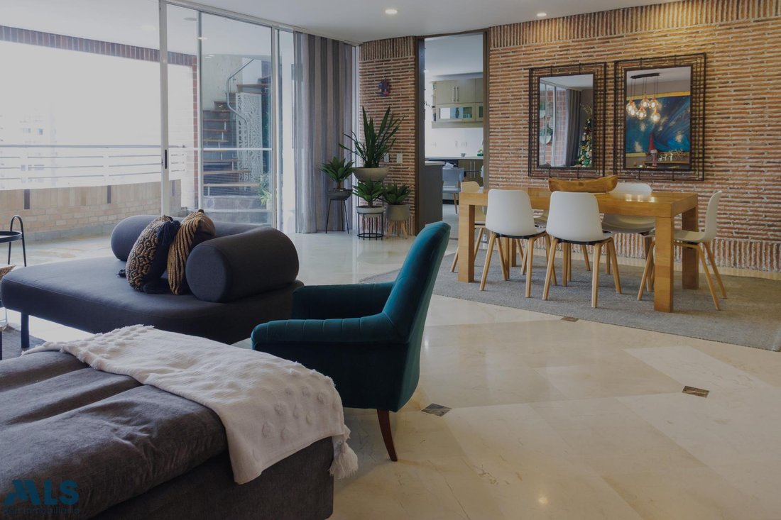 Apartment in Medellín, Antioquia, Colombia 3 - 17154759