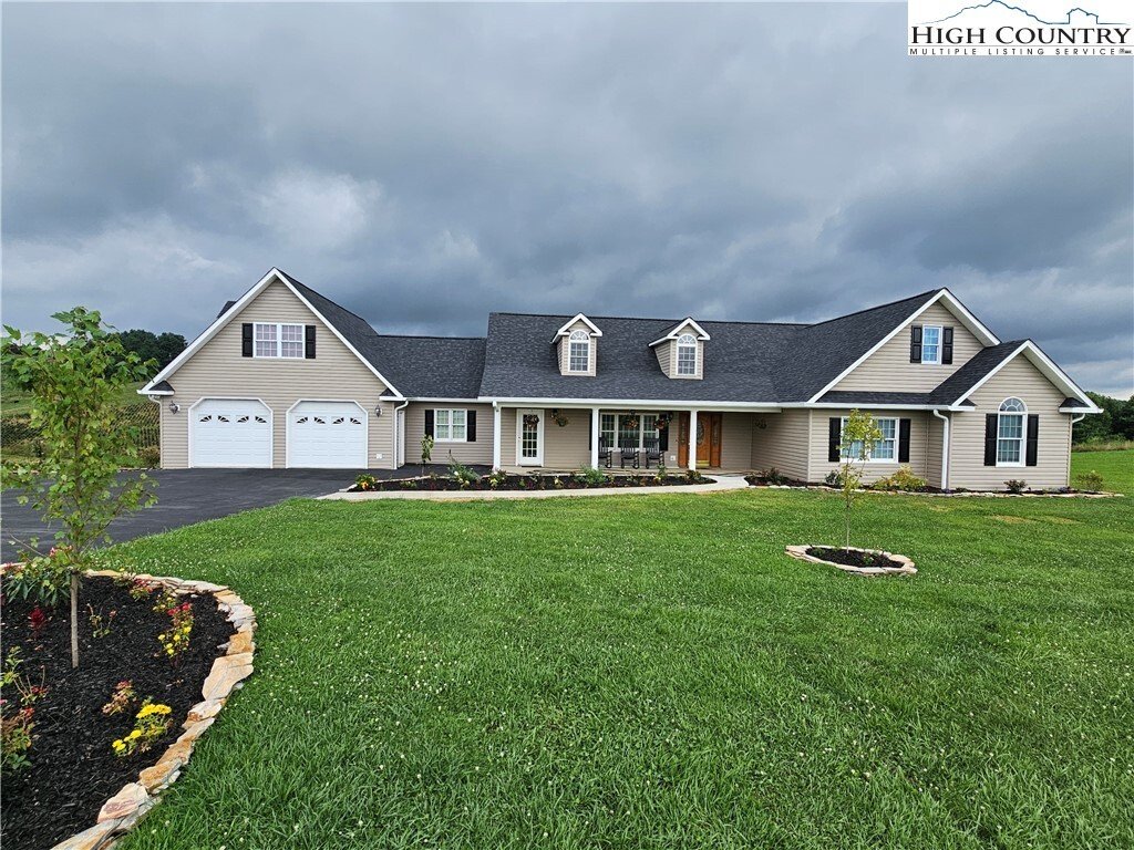 House in Ennice, North Carolina, United States 1 - 17174042