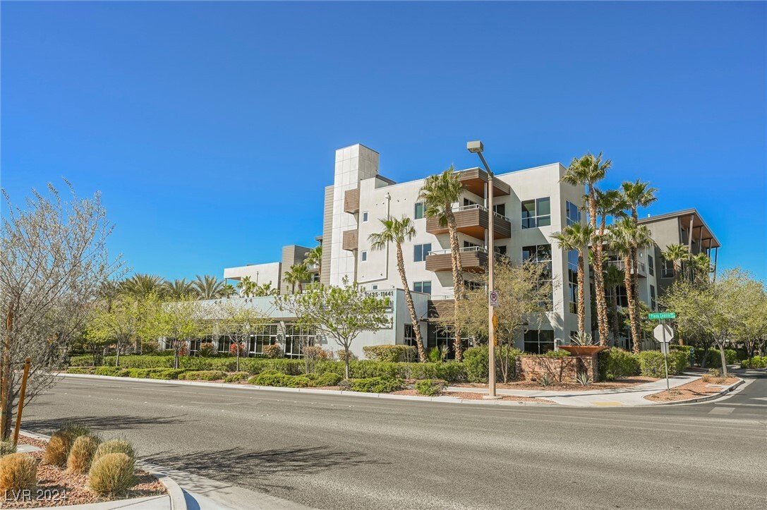 Condo in Las Vegas, Nevada, United States 2 - 17167337