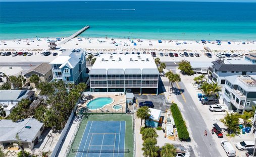 Condo in Bradenton Beach, Florida, United States 1