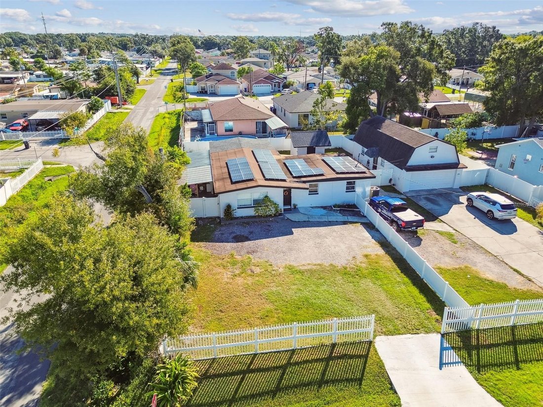 House in Tampa, Florida, United States 2 - 17187084