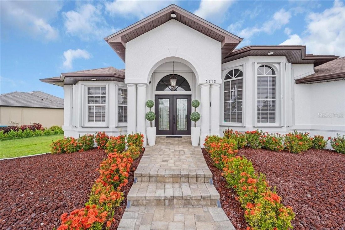 House in Cape Coral, Florida, United States 3 - 17186486