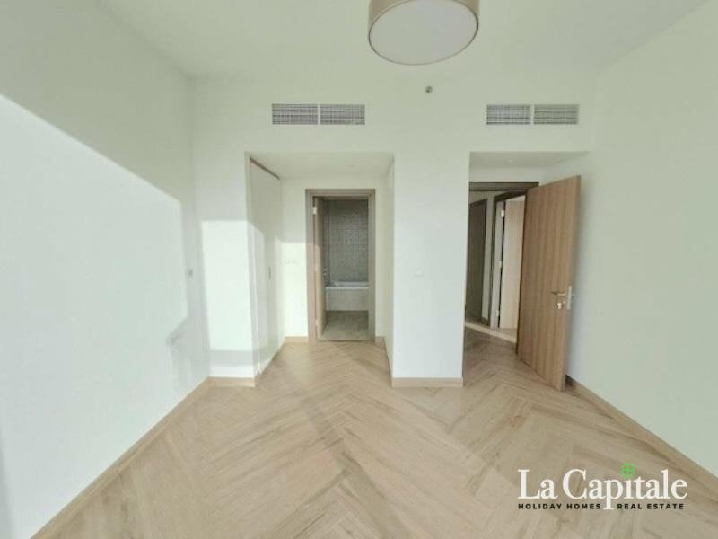 Apartment in MBR- Al Merkad, Dubai, United Arab Emirates 2 - 17154315