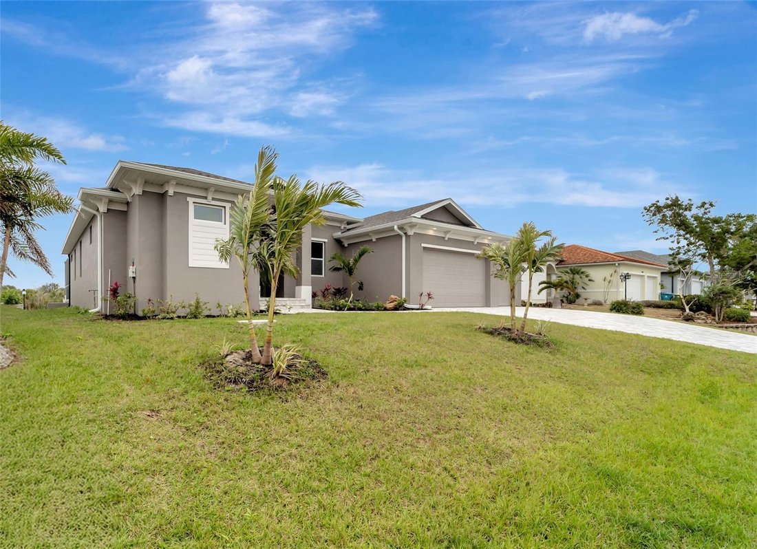 House in Port Charlotte, Florida, United States 3 - 17179861