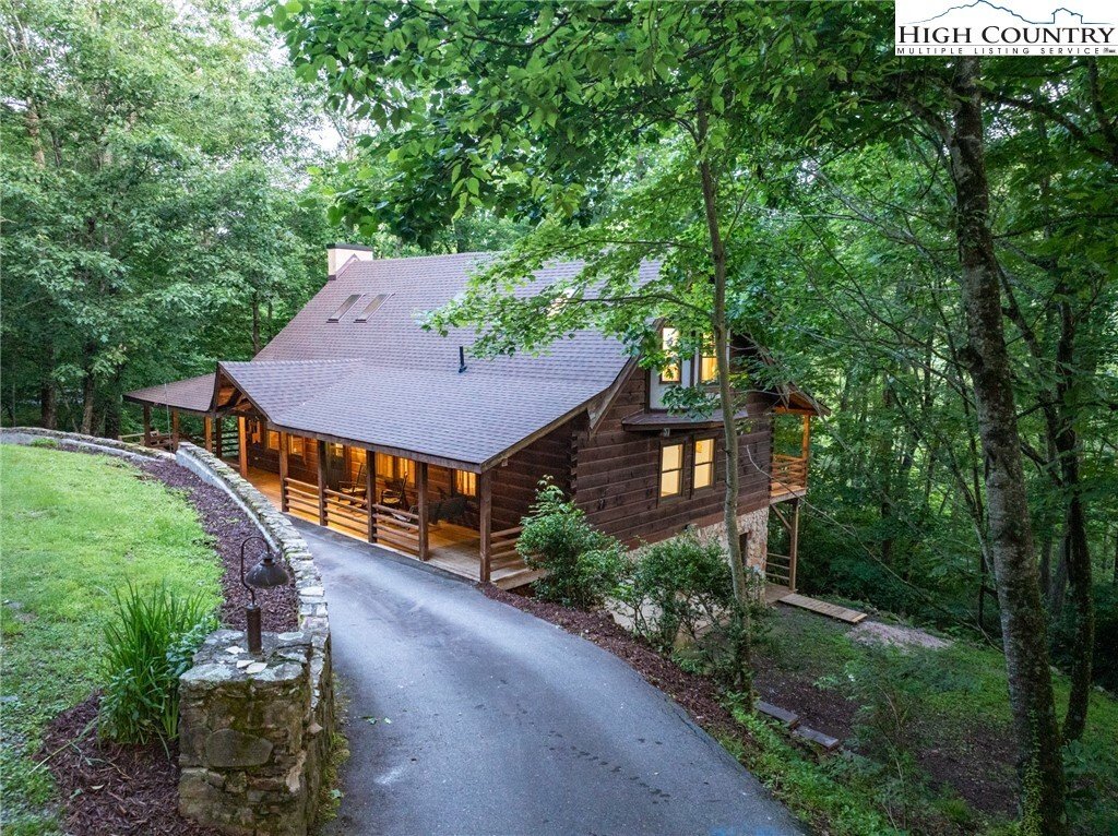 House in Blowing Rock, North Carolina, United States 4 - 17174009