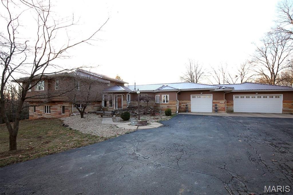 House in Vandalia, Illinois, United States 1 - 17174897